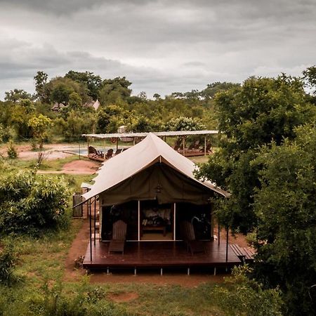 Honeyguide Tented Safari Camp - Khoka Moya มันเยเลติเกมรีเซิร์ฟ ภายนอก รูปภาพ